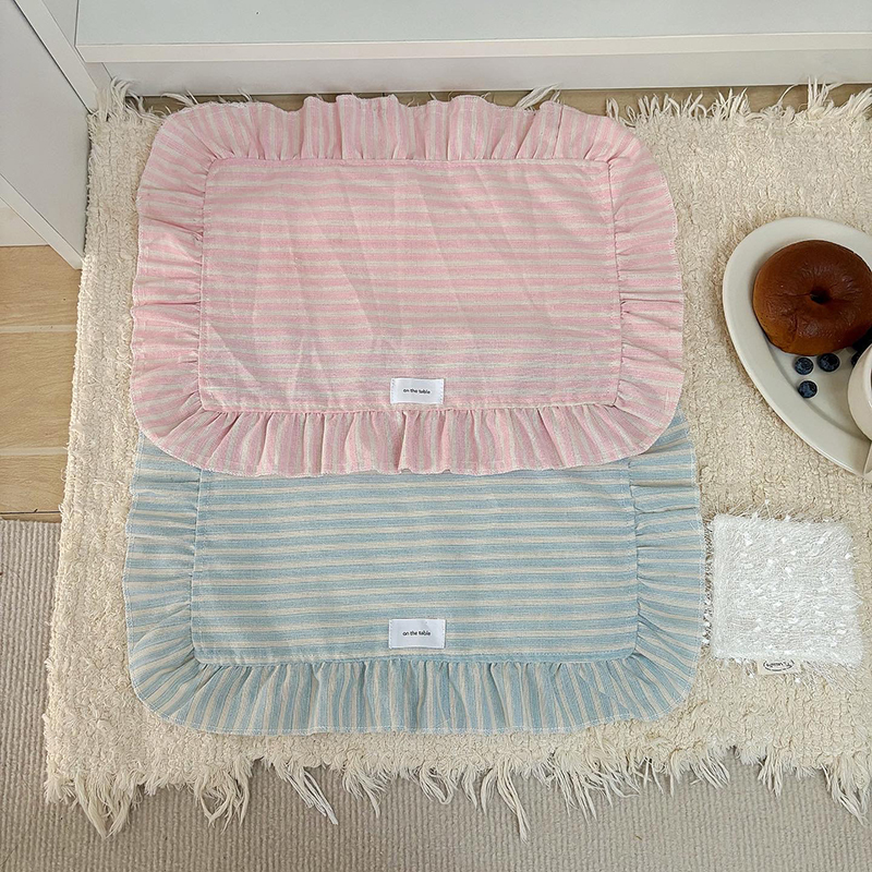 Minimalist Stripe Ruffle Place - Photography Food avaliação e preço